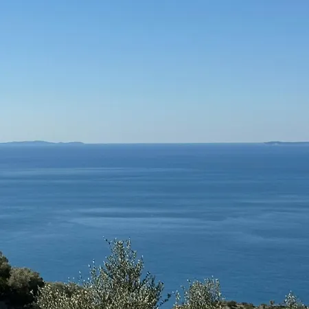 U N I Q U E By Sea View Suites Vlore Exterior photo
