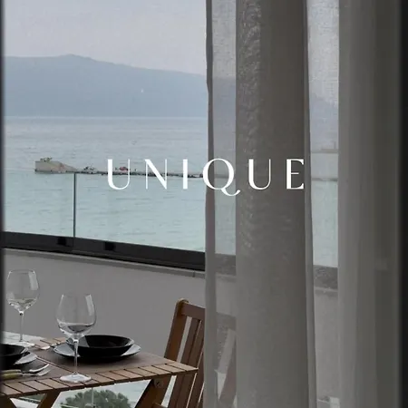 U N I Q U E By Sea View Suites Vlore Exterior photo