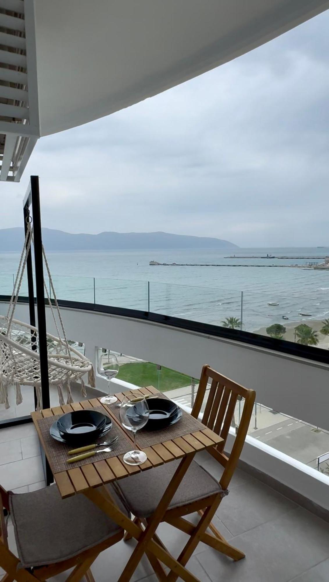 U N I Q U E By Sea View Appartement Vlorë